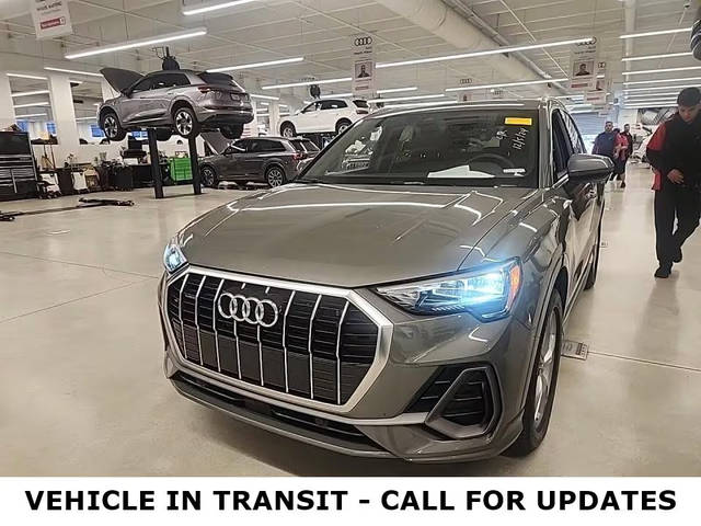 2022 Audi Q3 S line Premium AWD photo