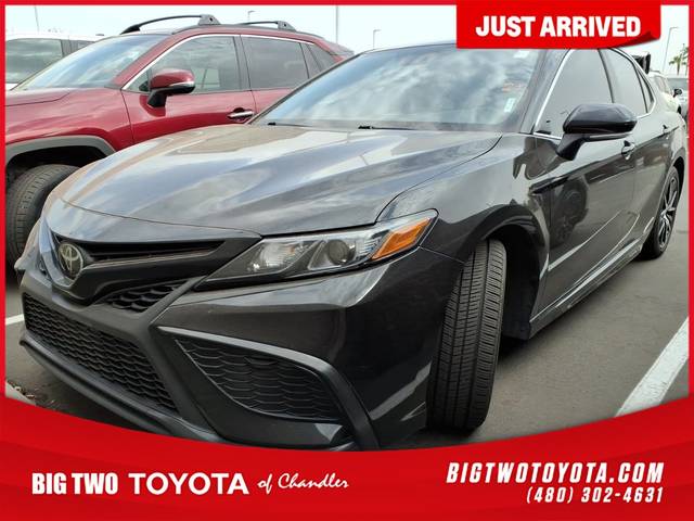 2022 Toyota Camry SE FWD photo