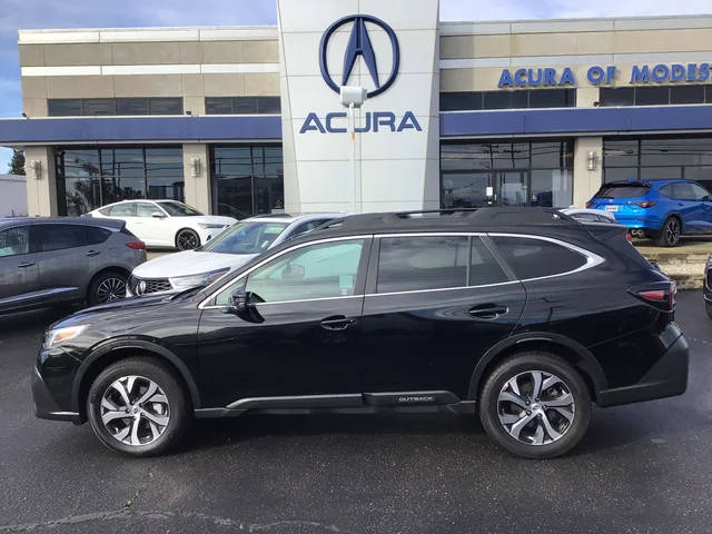 2022 Subaru Outback Limited XT AWD photo