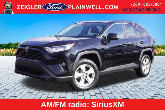2021 Toyota RAV4 XLE AWD photo