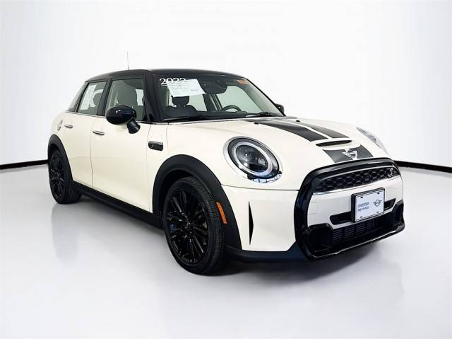 2022 MINI Hardtop 4 Door Cooper S FWD photo