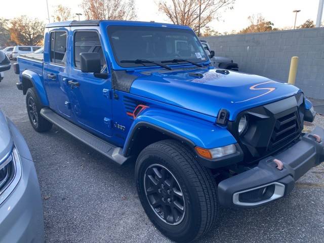 2022 Jeep Gladiator Overland 4WD photo