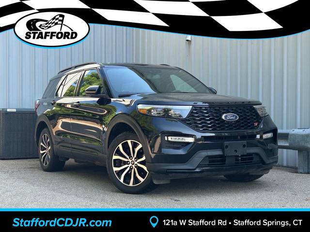2022 Ford Explorer ST 4WD photo