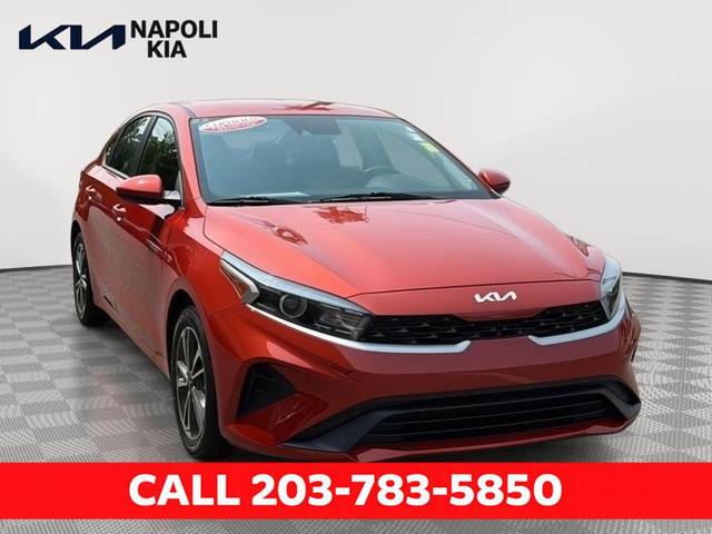 2022 Kia Forte LXS FWD photo