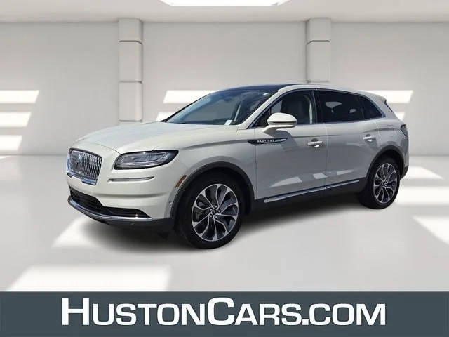 2022 Lincoln Nautilus Reserve FWD photo