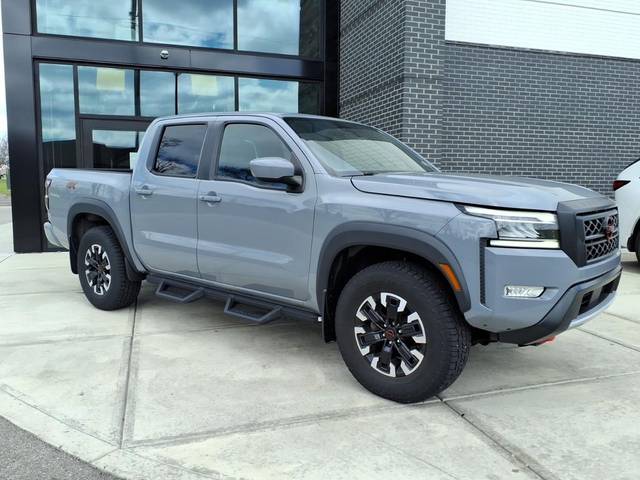 2022 Nissan Frontier PRO-4X 4WD photo