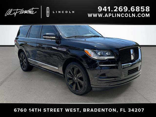 2022 Lincoln Navigator Reserve 4WD photo
