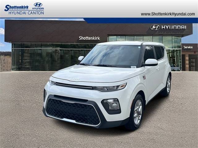 2022 Kia Soul LX FWD photo