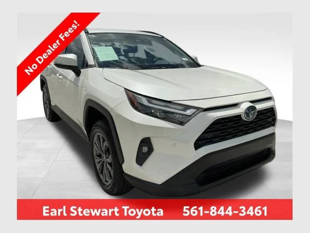 2022 Toyota RAV4 Hybrid XLE Premium AWD photo