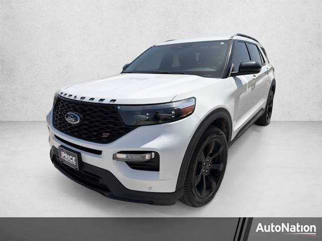 2022 Ford Explorer ST 4WD photo