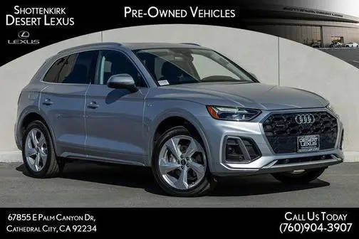 2022 Audi Q5 S line Premium Plus AWD photo