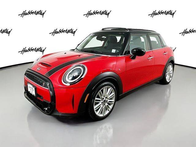 2022 MINI Hardtop 4 Door Cooper S FWD photo