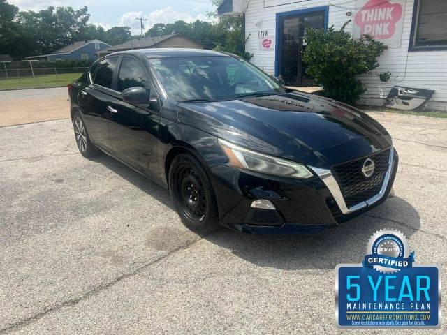 2021 Nissan Altima 2.5 SV FWD photo