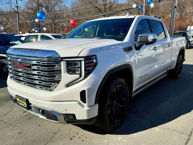 2022 GMC Sierra 1500 Denali 4WD photo