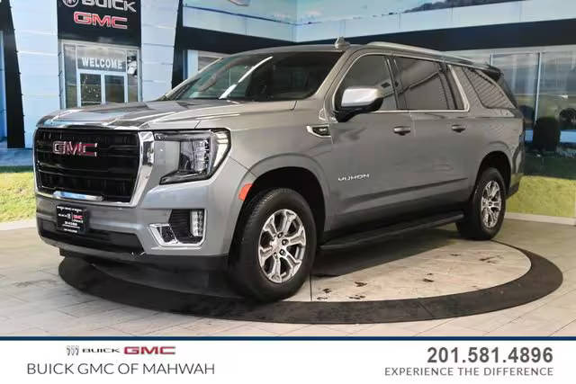 2022 GMC Yukon XL SLE 4WD photo