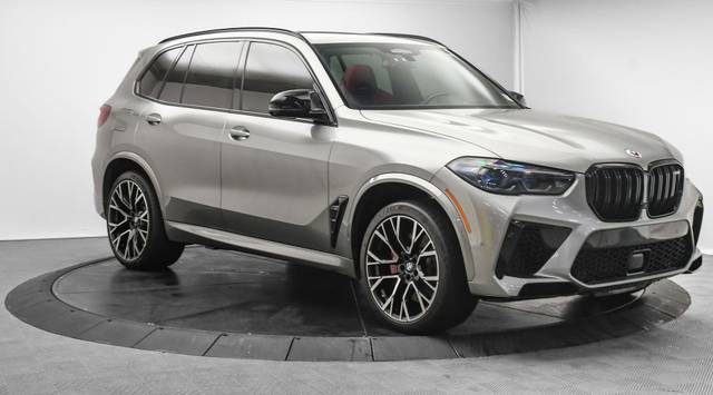 2022 BMW X5 M  AWD photo