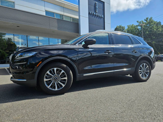 2022 Lincoln Nautilus Reserve AWD photo