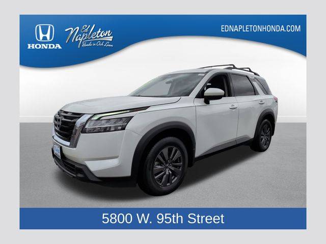 2022 Nissan Pathfinder SV 4WD photo