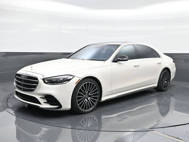 2022 Mercedes-Benz S-Class S 500 AWD photo