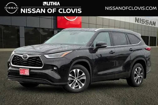 2021 Toyota Highlander XLE AWD photo