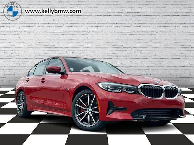 2022 BMW 3 Series 330e xDrive AWD photo