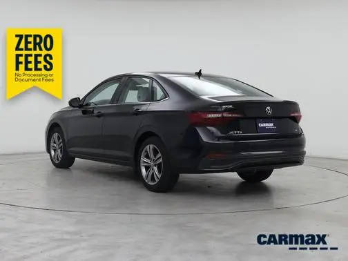 2022 Volkswagen Jetta SE FWD photo