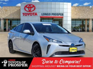 2022 Toyota Prius LE FWD photo