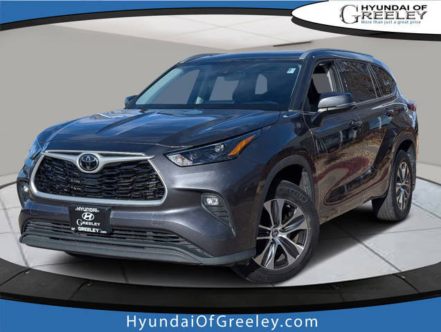 2022 Toyota Highlander XLE AWD photo