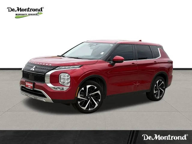 2022 Mitsubishi Outlander SE FWD photo
