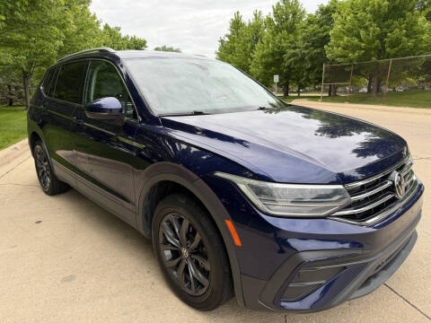 2022 Volkswagen Tiguan SE FWD photo