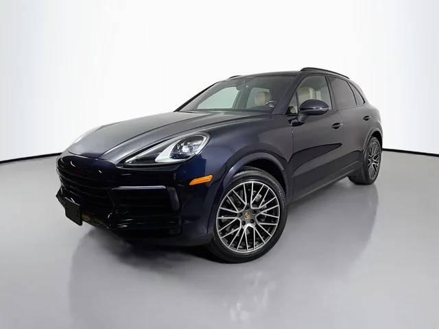 2022 Porsche Cayenne  AWD photo
