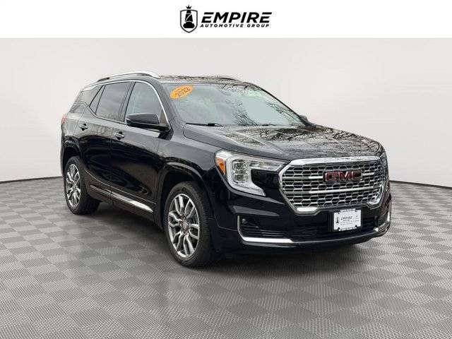2022 GMC Terrain Denali AWD photo