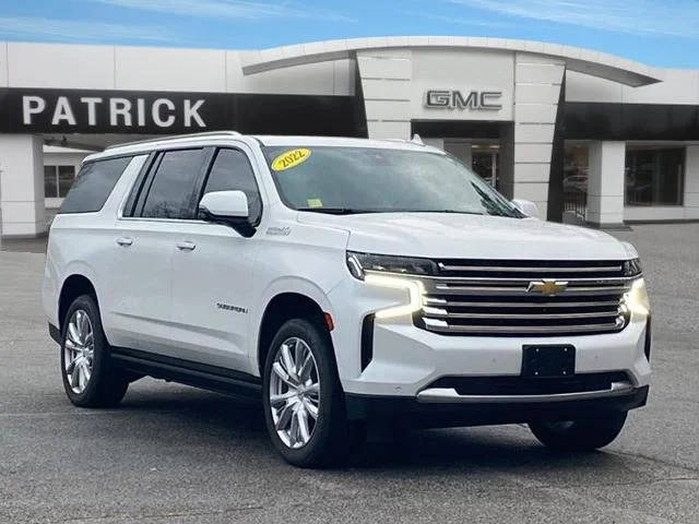 2022 Chevrolet Suburban High Country 4WD photo