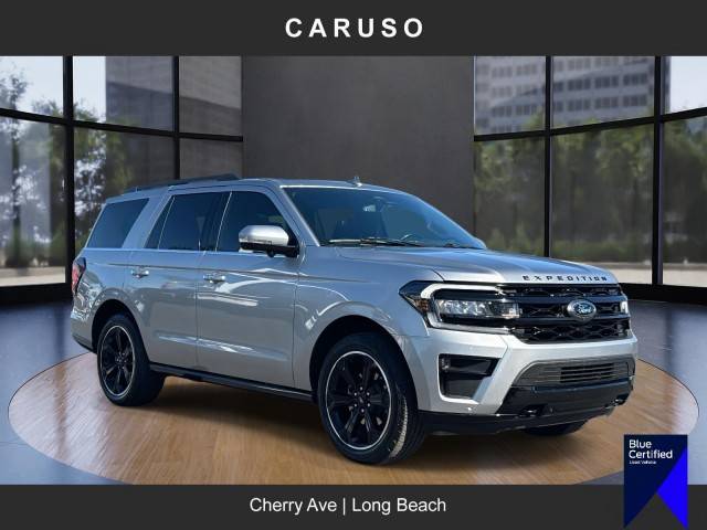 2022 Ford Expedition Limited 4WD photo
