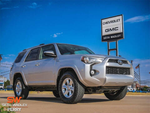 2019 Toyota 4Runner SR5 RWD photo