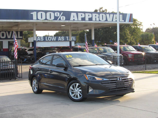 2020 Hyundai Elantra SEL FWD photo