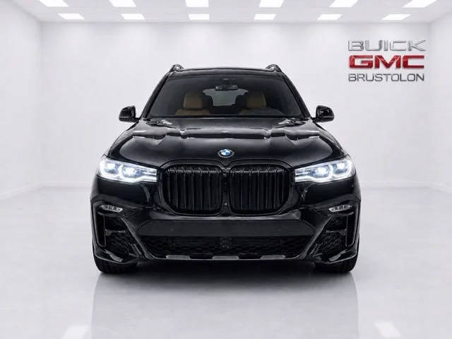 2022 BMW X7 xDrive40i AWD photo