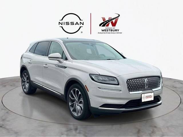 2022 Lincoln Nautilus Reserve AWD photo