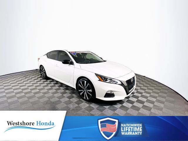 2022 Nissan Altima 2.5 SR FWD photo