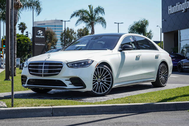 2022 Mercedes-Benz S-Class S 580 AWD photo
