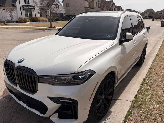 2022 BMW X7 M50i AWD photo