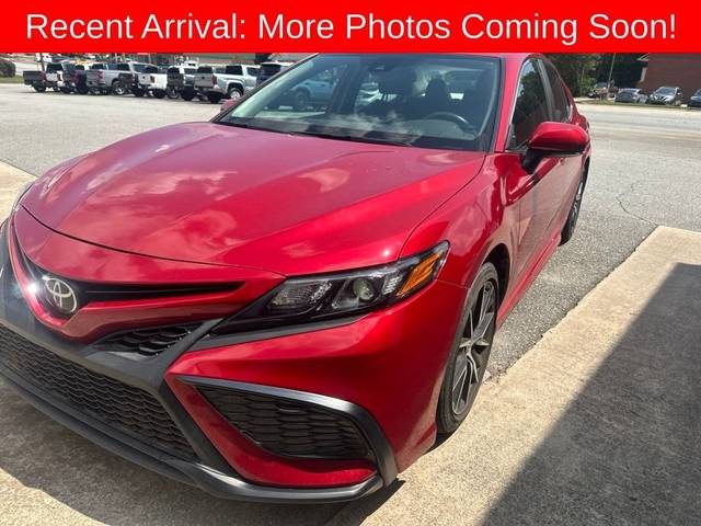 2022 Toyota Camry SE FWD photo