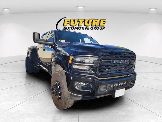 2022 Ram 3500 Limited 4WD photo