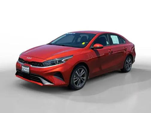 2022 Kia Forte LXS FWD photo