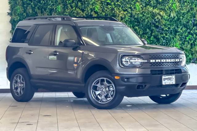 2022 Ford Bronco Sport Badlands 4WD photo