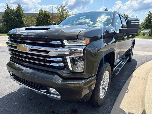 2022 Chevrolet Silverado 2500HD High Country 4WD photo
