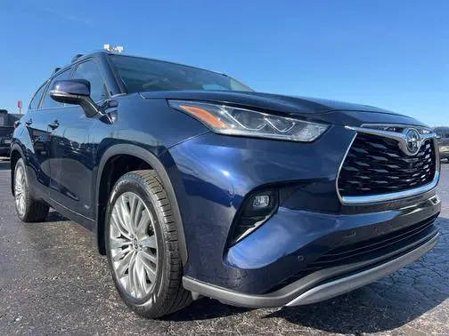 2022 Toyota Highlander Hybrid Platinum AWD photo