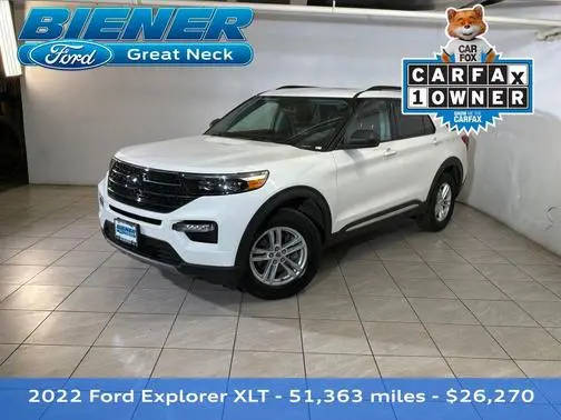 2022 Ford Explorer XLT 4WD photo