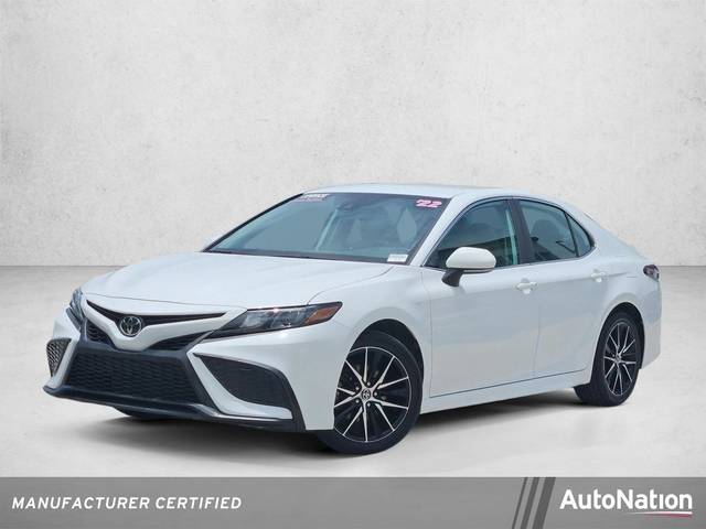 2022 Toyota Camry SE FWD photo