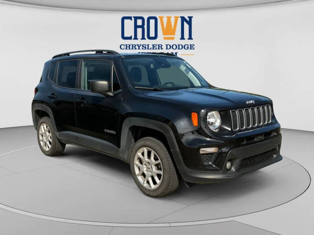 2022 Jeep Renegade Latitude 4WD photo
